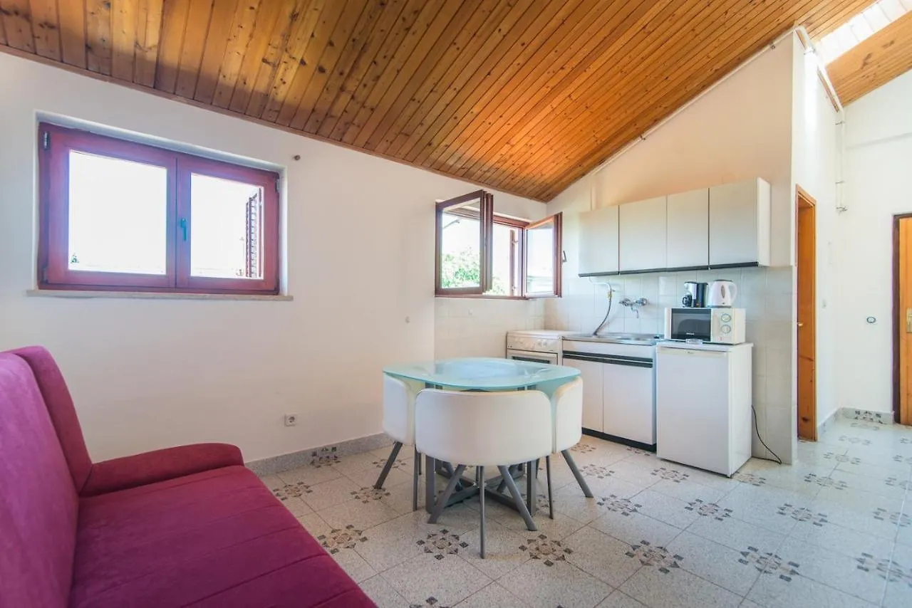 Apartmani Ivan Pula